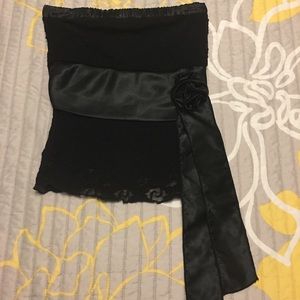 Strapless lace blouse